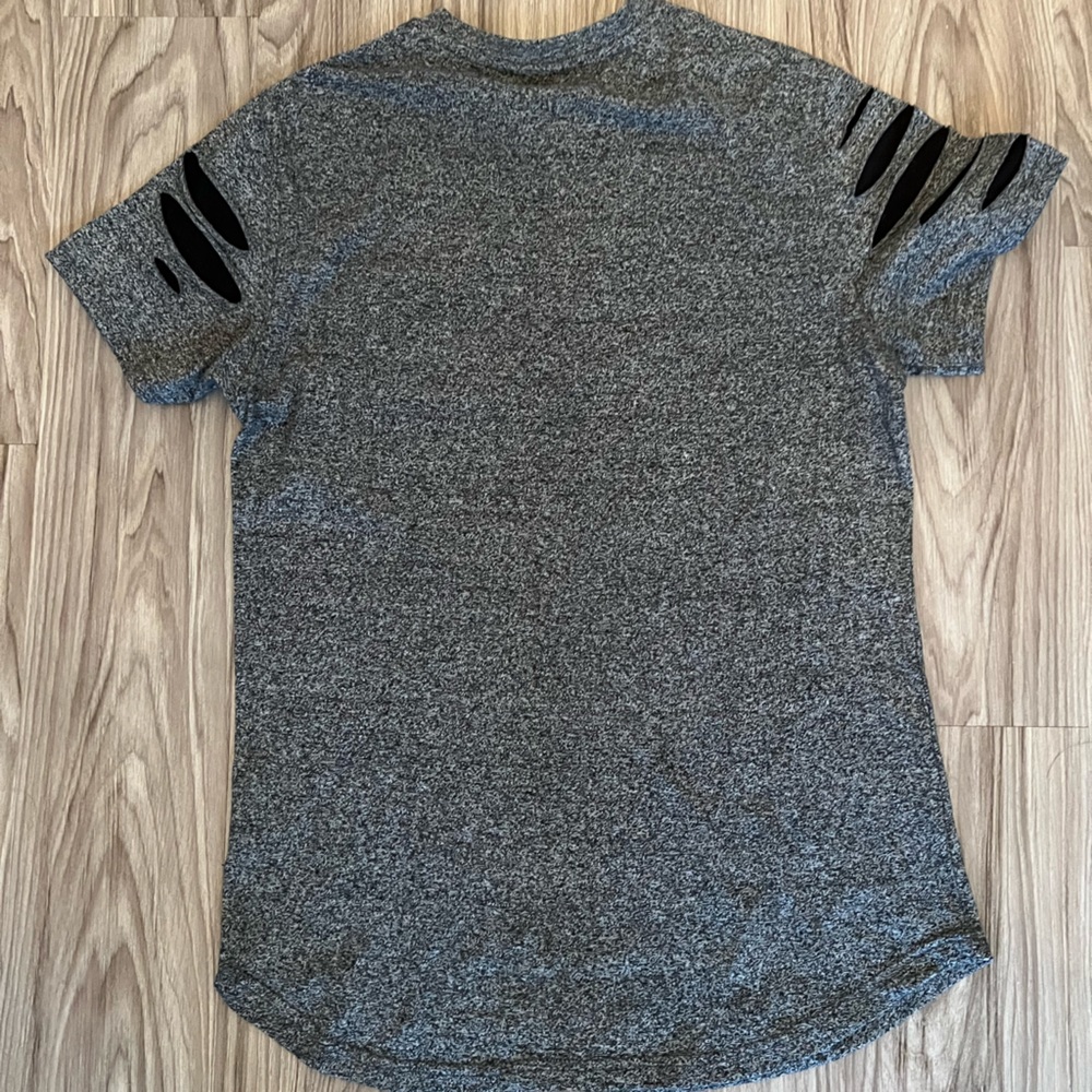 SOUTHPOLE styled t-shirt - Picture 6 of 6